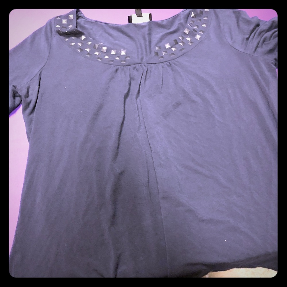 V neck metal stone shirt